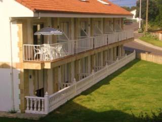 Hotel La Bolera Isla Exterior photo
